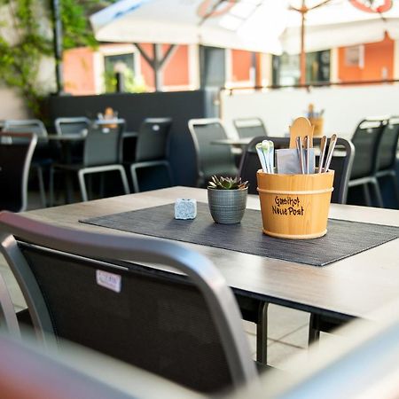 Leutershausen  Hotel-Gasthof Neue Post מראה חיצוני תמונה