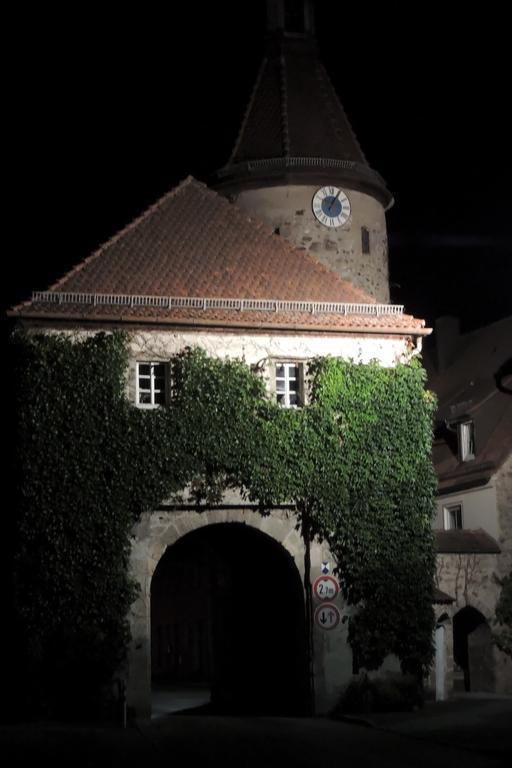 Leutershausen  Hotel-Gasthof Neue Post מראה חיצוני תמונה