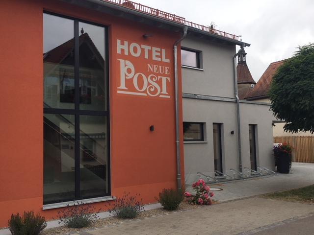 Leutershausen  Hotel-Gasthof Neue Post מראה חיצוני תמונה